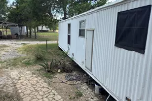 301 Whitetail Ln, Dale, TX 78616 - Photo 5