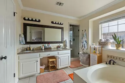 2305 Raintree Path, Round Rock, TX 78664 - Photo 19