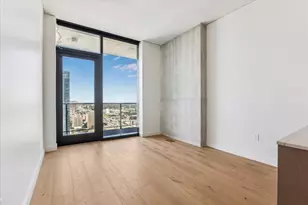 610 Davis St, Austin, TX 78701 - Photo 11