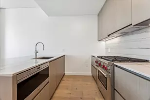 610 Davis St, Austin, TX 78701 - Photo 9