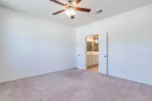 9100 Moonstone Dr, Austin, TX 78729 - Photo 15