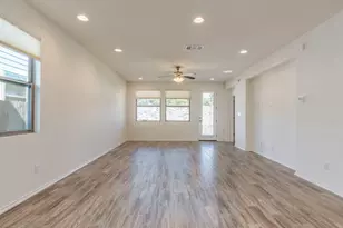 9100 Moonstone Dr, Austin, TX 78729 - Photo 11