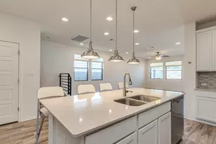 9100 Moonstone Dr, Austin, TX 78729 - Photo 9