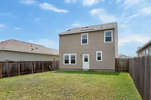 320 Bell Rings Dr, Jarrell, TX 76537 - Photo 25