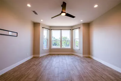 20703 Bonanza Street, Lago Vista, TX 78645 - Photo 15