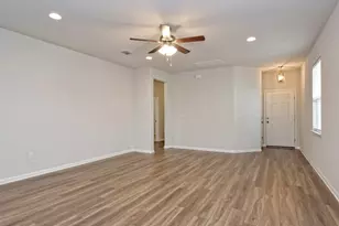 6402 Arden Fls Dr, Austin, TX 78747 - Photo 5