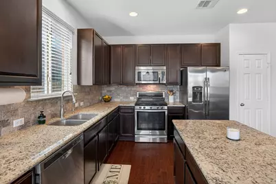 19813 Shinning Isle Run, Pflugerville, TX 78660 - Photo 7