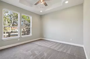 109 Creekside Dr, Bastrop, TX 78602 - Photo 17