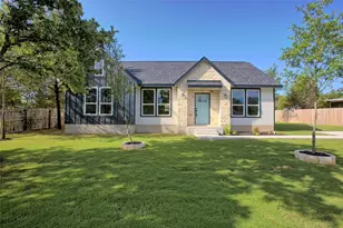 109 Creekside Dr, Bastrop, TX 78602 - Photo 1