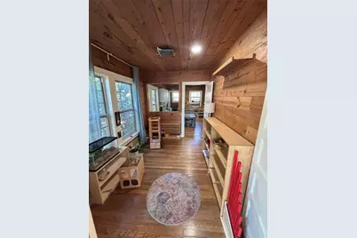 304 E Main Street, Round Rock, TX 78664 - Photo 9