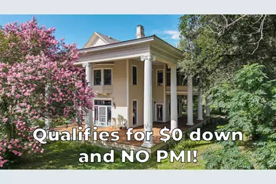 124 N Hamilton Street, Gonzales, TX 78629 - Photo 1