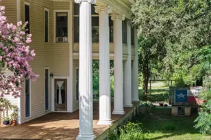 124 N Hamilton St, Gonzales, TX 78629 - Photo 39