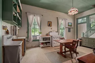 124 N Hamilton St, Gonzales, TX 78629 - Photo 17