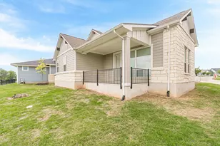 404 Eagle Dr, San Marcos, TX 78666 - Photo 33