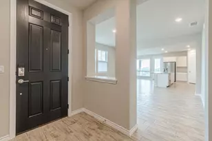 404 Eagle Dr, San Marcos, TX 78666 - Photo 5