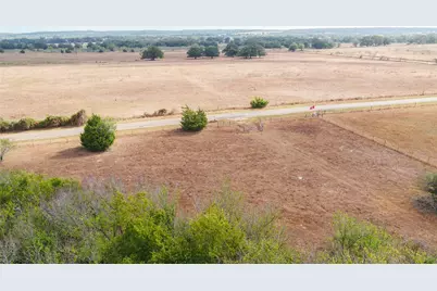 2054 County Road 334, Rockdale, TX 76567 - Photo 33
