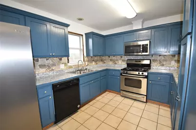 608 Wilkes Street, Smithville, TX 78957 - Photo 7