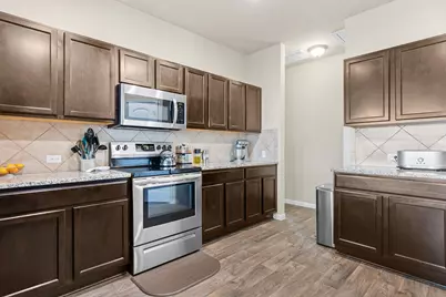 404 Cassandra Drive, Hutto, TX 78634 - Photo 3