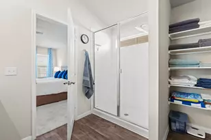 404 Cassandra Dr, Hutto, TX 78634 - Photo 19