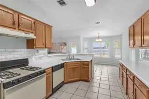 1902 Hollow Tree Blvd, Round Rock, TX 78681 - Photo 19