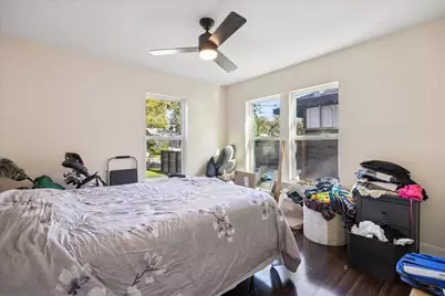 907 E 53rd Street, Austin, TX 78751 - Photo 13