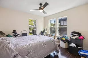 907 E 53rd St, Austin, TX 78751 - Photo 13