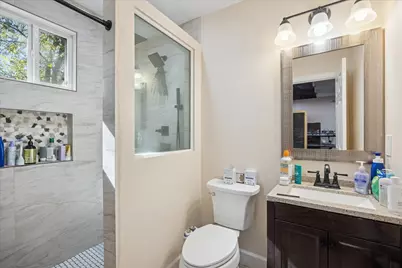 907 E 53rd Street, Austin, TX 78751 - Photo 21