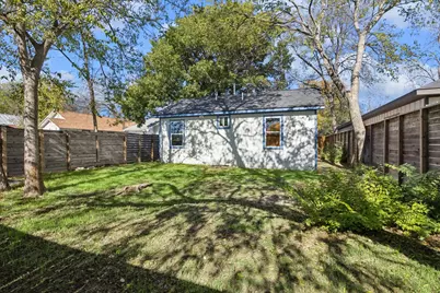 907 E 53rd Street, Austin, TX 78751 - Photo 27