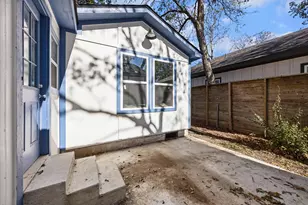 907 E 53rd St, Austin, TX 78751 - Photo 25
