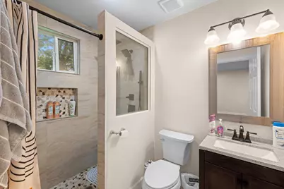 907 E 53rd Street, Austin, TX 78751 - Photo 27