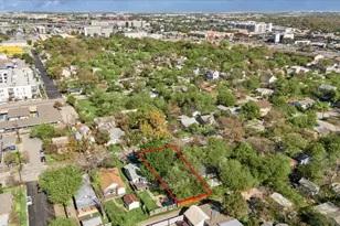 907 E 53rd St, Austin, TX 78751 - Photo 31