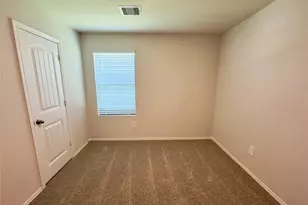 1714 Windsor Blvd, Lockhart, TX 78644 - Photo 23