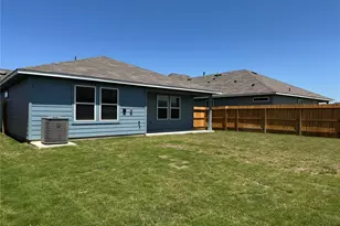1714 Windsor Blvd, Lockhart, TX 78644 - Photo 39