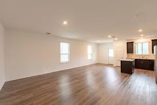 1520 Holly Lk Dr, Leander, TX 78641 - Photo 5