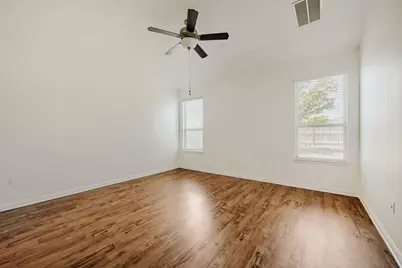 6000 Gerard Drive, Austin, TX 78744 - Photo 15