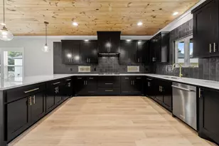 705 Sloan St, Taylor, TX 76574 - Photo 13