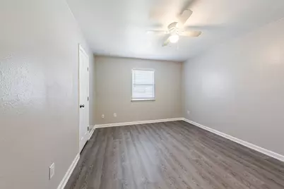 2011 E Stassney Lane #A, Austin, TX 78744 - Photo 17