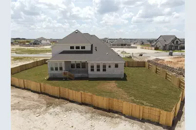120 Clancy Drive, Liberty Hill, TX 78642 - Photo 33