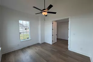 120 Clancy Dr, Liberty Hill, TX 78642 - Photo 29