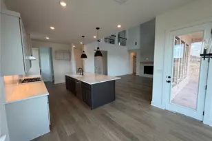 120 Clancy Dr, Liberty Hill, TX 78642 - Photo 7