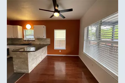 2007 E 10th Street #A, Austin, TX 78702 - Photo 11