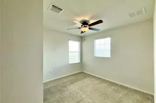 14912 Shalestone Way, Manor, TX 78653 - Photo 13