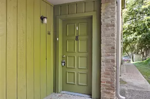 620 S 1st St, Austin, TX 78704 - Photo 19