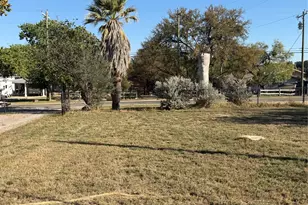 712 Sandy Mountain Dr, Llano, TX 78643 - Photo 15