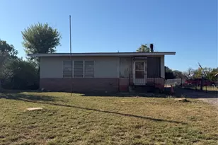 712 Sandy Mountain Dr, Llano, TX 78643 - Photo 1