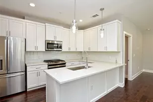 1130 Lott Ave, Austin, TX 78721 - Photo 11