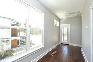 1130 Lott Ave, Austin, TX 78721 - Photo 15