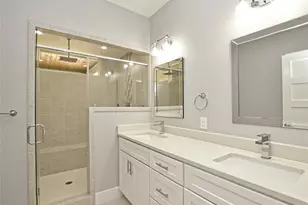 1130 Lott Ave, Austin, TX 78721 - Photo 21