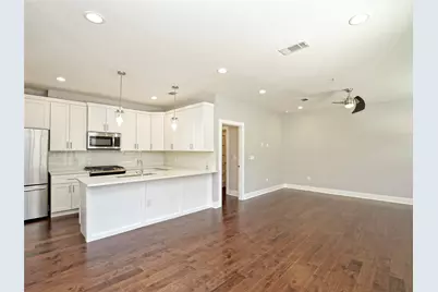 1130 Lott Avenue #B, Austin, TX 78721 - Photo 9