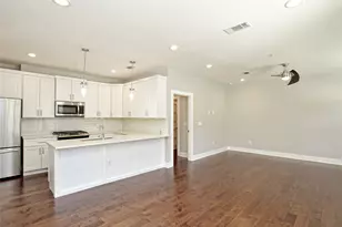 1130 Lott Ave, Austin, TX 78721 - Photo 9